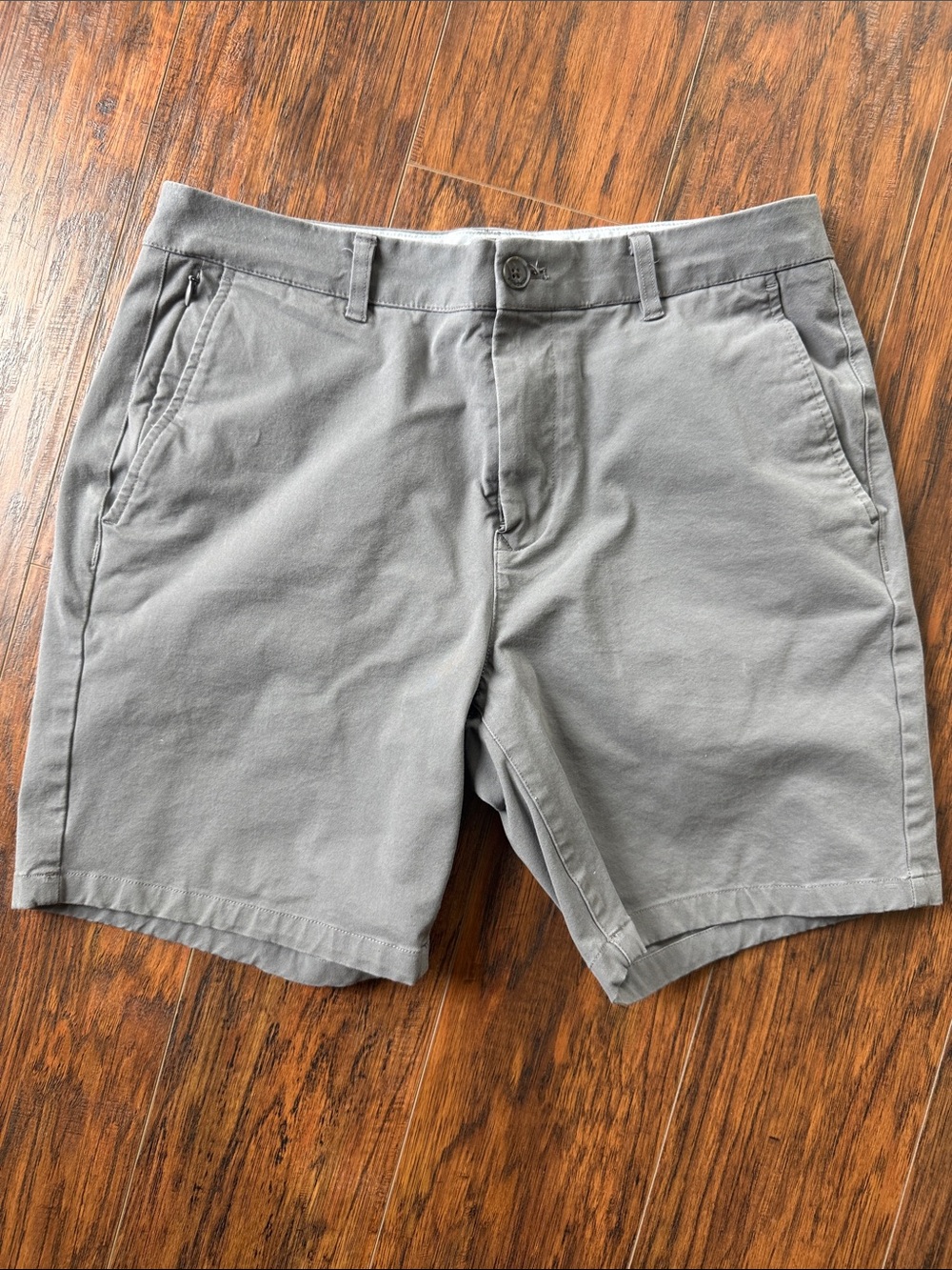 Bonobos Gray Flat-Front Men's Chino Shorts